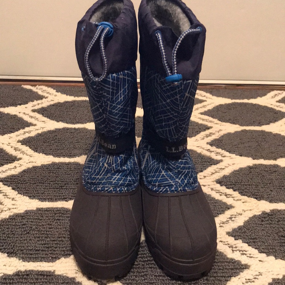 LL Bean snow boots